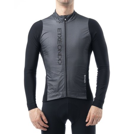 CHAQUETA ETXEONDO URRUN GORE TEX NEGRO