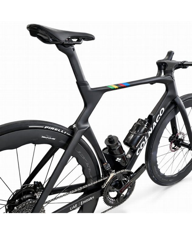 Bicicleta Colnago Y1RS YSBC S con Shimano Dura-Ace Di2 y ruedas Fulcrum Sharq 57 para ciclismo de carretera. 2