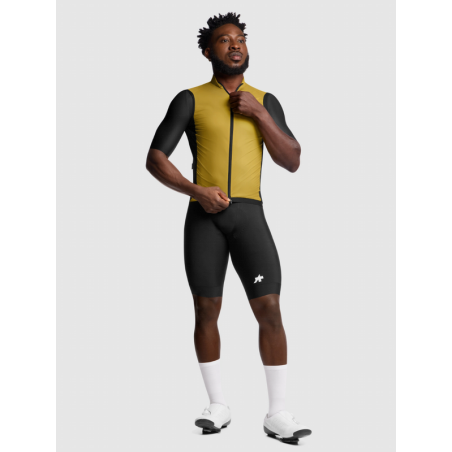 CHALECO ASSOS MILLE GT AMARILLO ORO
