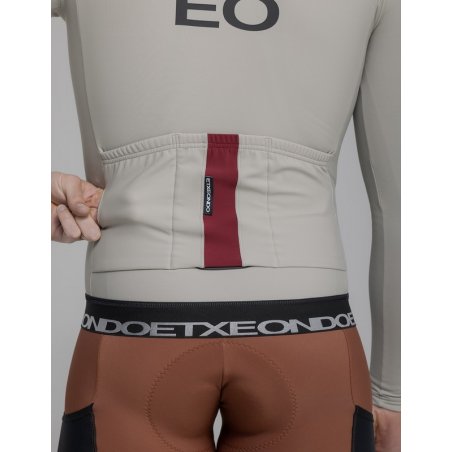 MAILLOT ETXEONDO TÉRMICO BASK GRIS PERLA
